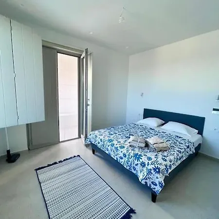 Apartment Aetheria With Private Pool