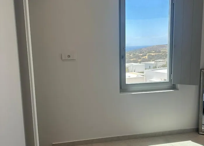 Aetheria With Private Pool Апартаменты Aspro Chorio